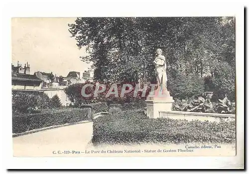 Pau Cartes postales Le parc du chateau national statue de Gaston Phoebus