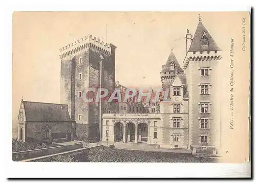 Pau Cartes postales L&#39entree du chateau Cour d&#39honneur