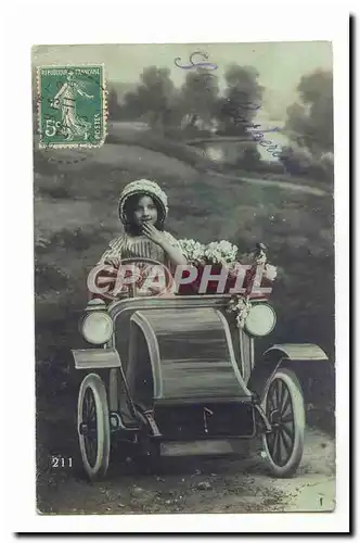 Cartes postales Jeune fille et automobile