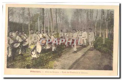 Pithiviers Cartes postales Allee des soupirs Ecole de tambours et clairons (militaria)