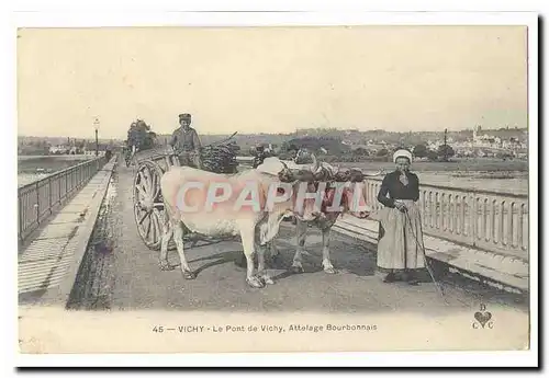 Vichy Cartes postales Le pont de Vichy attelage bourbonnais (boeuf) TOP