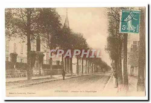 Pithiviers Ansichtskarte AK Avenue de la Republique