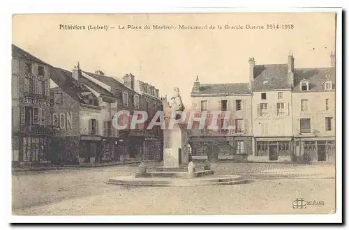 Pithiviers Ansichtskarte AK La place du MArtroi Monument de la Grande Guerre (1914-1918)