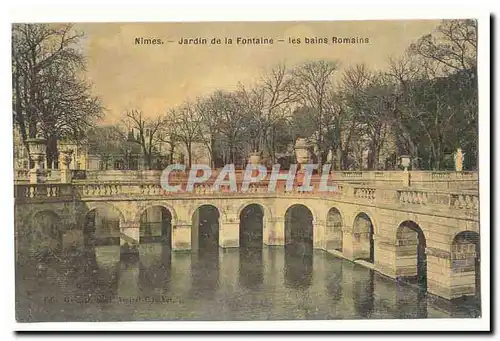 Nimes Ansichtskarte AK Jardin de la Fontaine Les baisn romains