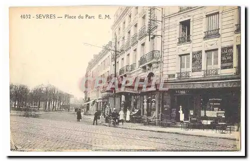 Sevres Cartes postales Place du parc