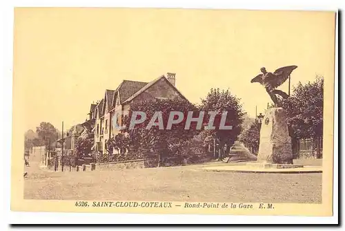 Saint Cloud Coteaux Ansichtskarte AK Rond point de la gare