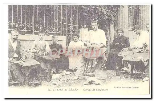 REPRODUCTION Salies de Bearn Cartes postales Groupe de sandaliers