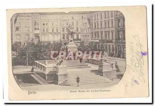 Berlin Cartes postales Neuer Markt mit Luther Denkmal