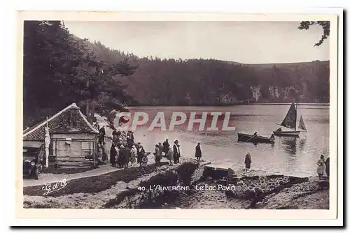 L&#39auvergne Ansichtskarte AK Le lac pavin (tres animee)