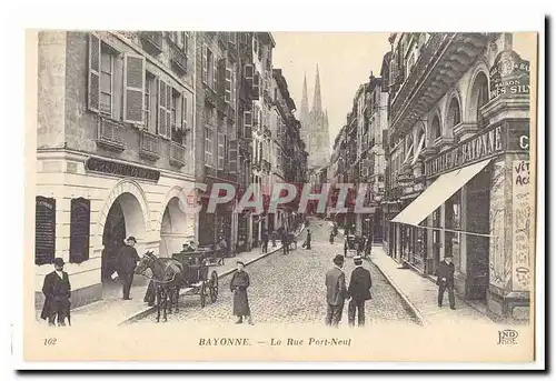 Bayonne Cartes postales La rue Port Neuf (animee) Credit Lyonnais