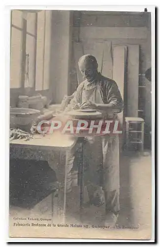 Cartes postales Faiencerie de la Grande Maison Quimper Un estampeur TOP