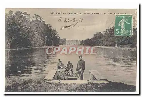 Parc de Rambouillet Ansichtskarte AK Le chateau vu de l&#39ile des Roches (gardes)