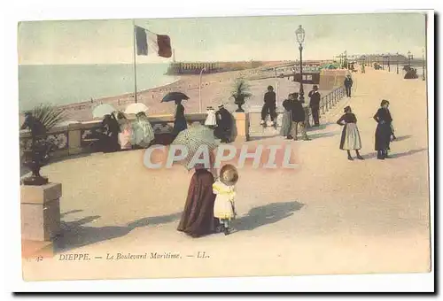 Dieppe Cartes postales Le boulevard Maritime (animee)