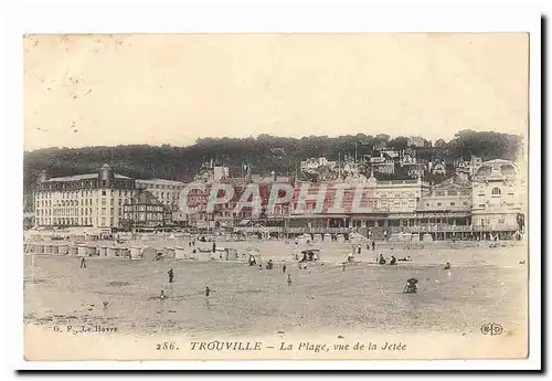 Trouville Cartes postales La plage vue de la jetee