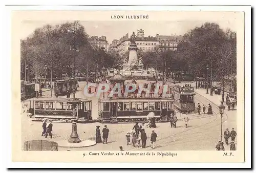 Lyon Ansichtskarte AK Cours VErdun et le monument de la Republique (tramways)