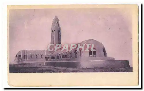 Ossuaire de Douaumont Ansichtskarte AK Arriere du monument Chapelle catholique