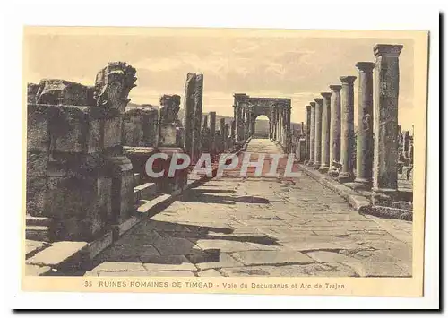 Algerie Ansichtskarte AK Ruines romaines de Timgad Voie de Decumanus et Arc de Trajan