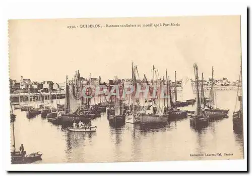 Quiberon Cartes postales bateaux sardiniers au mouillage a Port Maria (sardine peche)