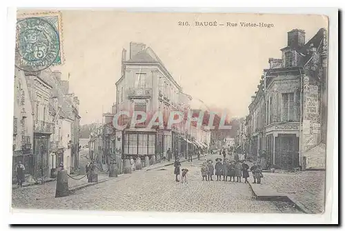 Bauge Cartes postales Rue Victor Hugo (enfants tres animee)