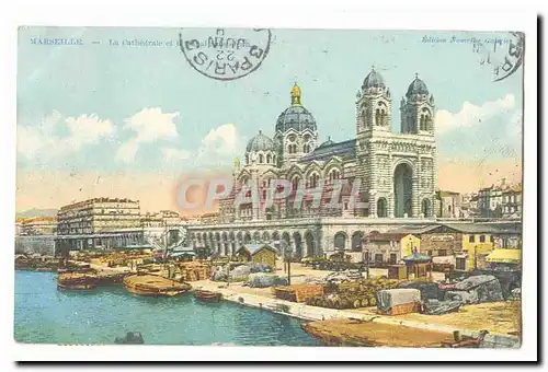 Marseille Cartes postales LA cathedrale et le canal Saint Jean (quais animee)