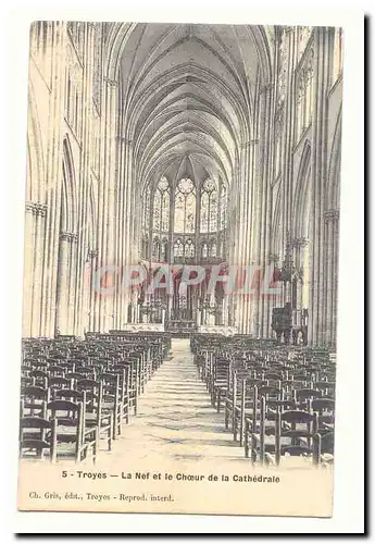 Troyes Ansichtskarte AK La nef et le choeur de la cathedrale