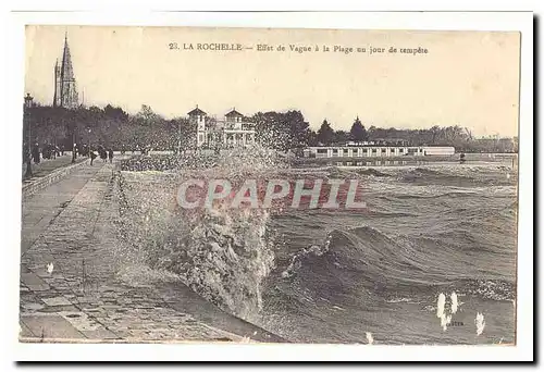 La Rochelle Cartes postales Effet de vagues a la plage un jour de tempete