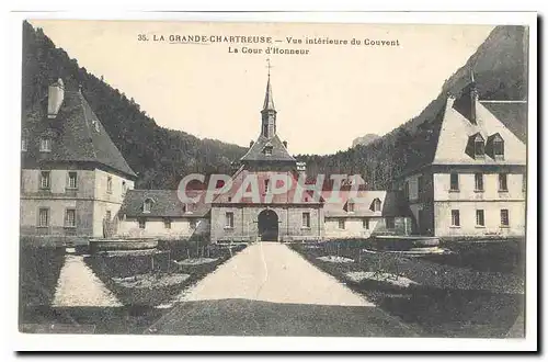 Cartes postales Vue interieure du couvent de la Grande Chartreuse La cour d&#39honneur