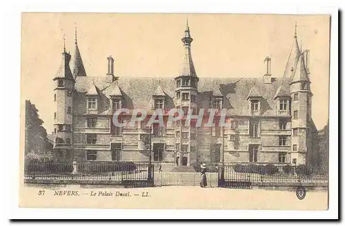Nevers Cartes postales Le palais ducal