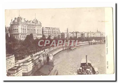 Londres London Ansichtskarte AK Thames Embankment (bateaux ship boat obelisque Egypte)