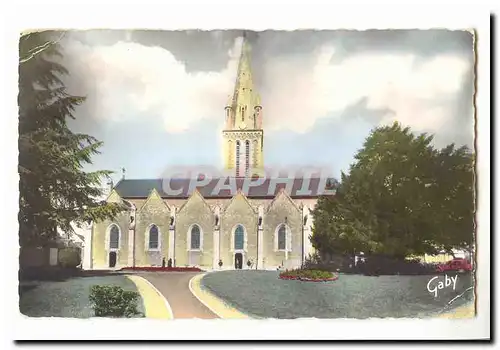 Tessy sur Vire Cartes postales moderne L&#39eglise et le jardin