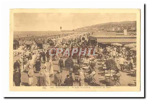 Deauville Ansichtskarte AK Plage Fleurie L&#39heure du bain