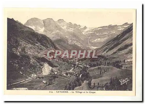 Gavarnie Cartes postales le village et le cirque