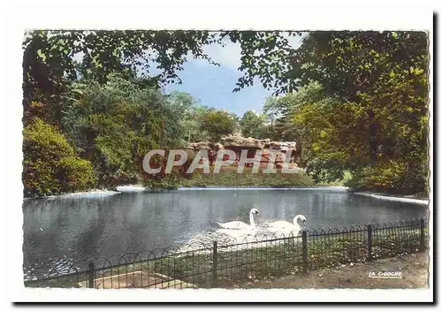 CAmbrai Cartes postales Jardin public Le lac aux cygnes