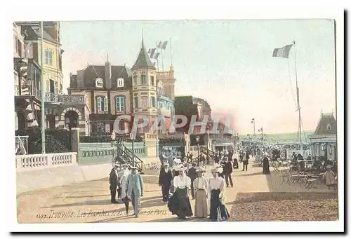 Trouville Cartes postales Les planches Pres de l&#39avenue de Paris