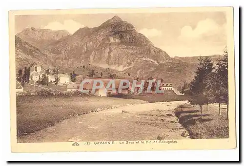 Gavarnie Cartes postales Le Gave et le pic de Secugniac