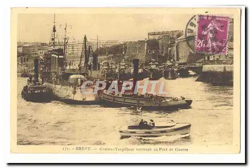 Brest Cartes postales Contre torpilleur rentrant au port de guerre