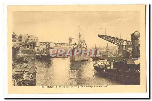 Brest Ansichtskarte AK Le grand pont ouvert pour le passage d&#39un cuirasse