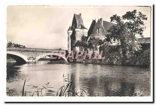 La FLeche Cartes postales Le chateau des Garmes et le Loir