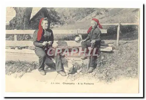 Cartes postales A Champery A la fontaine (coiffe costume)