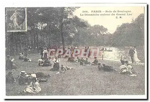 Paris Cartes postales Bois de Boulogne Le dimanche autour du Grand LAc (reproduction)