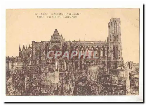 Reims Ansichtskarte AK La cathedrale Vue laterale