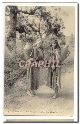 Algerie Cartes postales Femmes Kabyles allant a la fontaine