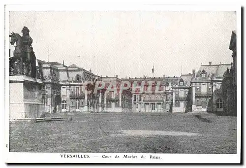 Versailles- Cour de Marbre du Palais -Ansichtskarte AK