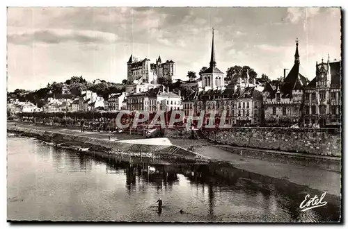 Saumur-Le Chateau L&#39Eglise et l&#39Hotel de Ville-Cartes postales