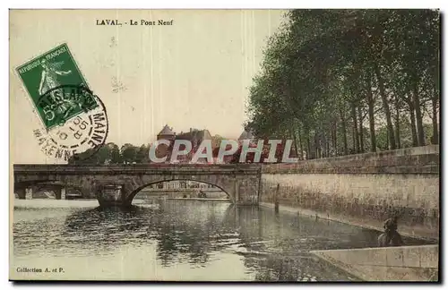 Laval Cartes postales le pont Neuf