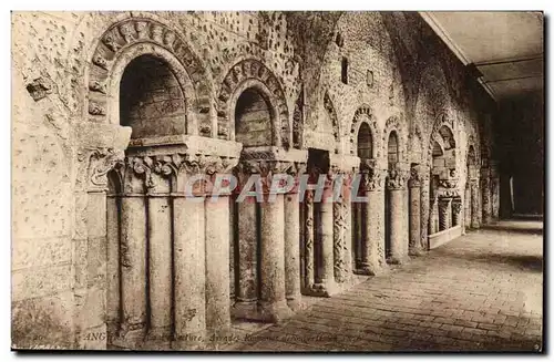 Angers Cartes postales La Prefecture Arcades romaines