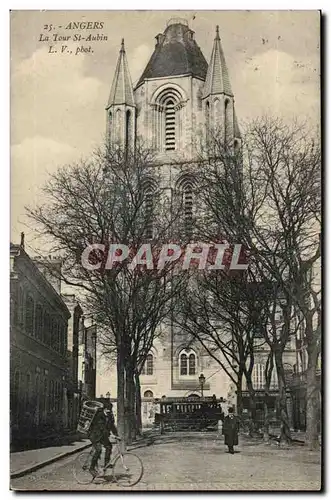 Angers Cartes postales La tour Saint Aubin et la cathedrale (cote sud) cycliste velo