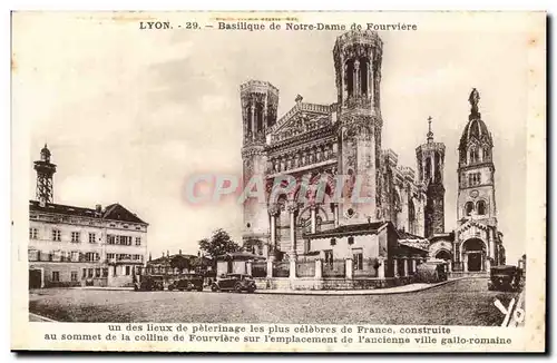 Lyon- Basilique de Notre-Dame de Fourviere- construite au sommet de la colline sur l&#39emplacement