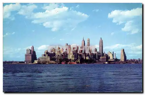 The New York Skyline- The Symbol of America&#39s greatness and open entrance into New York harbor -