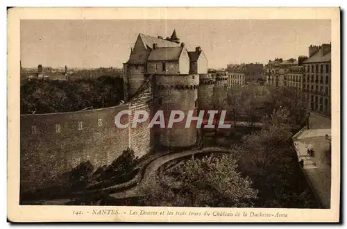 Nantes Ansichtskarte AK Les douves et les trois tours du chateau de la Duchesse anne